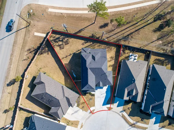 $557,000 | 1911 Hickory Grv Lane, Tomball, TX 77375