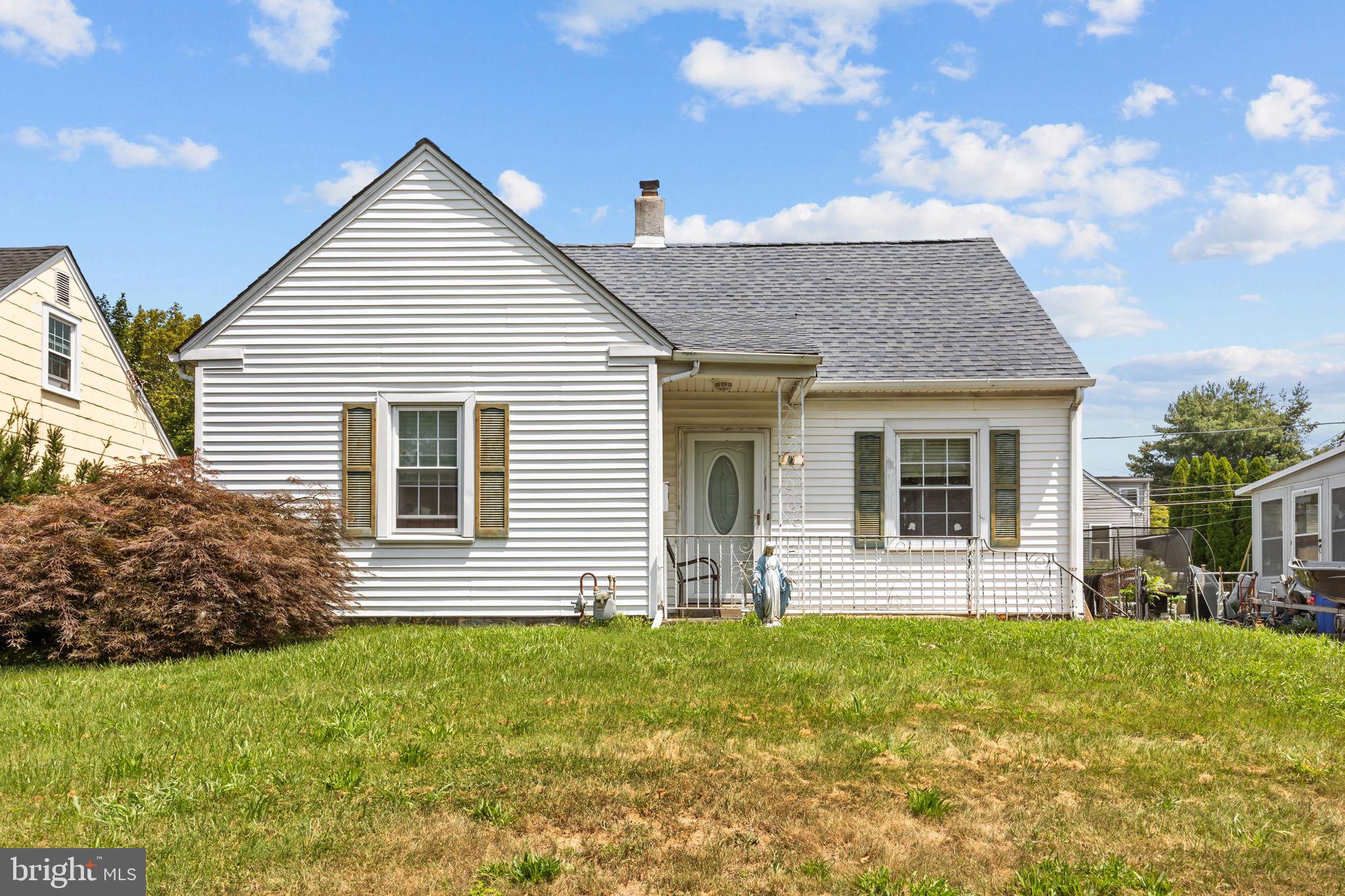 16 James Road Hatboro, PA 19040 - Photo 2 of 22 a view of a house with a yard