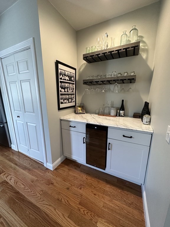 64 L Street Boston, MA 02127 - Photo 7 of 27