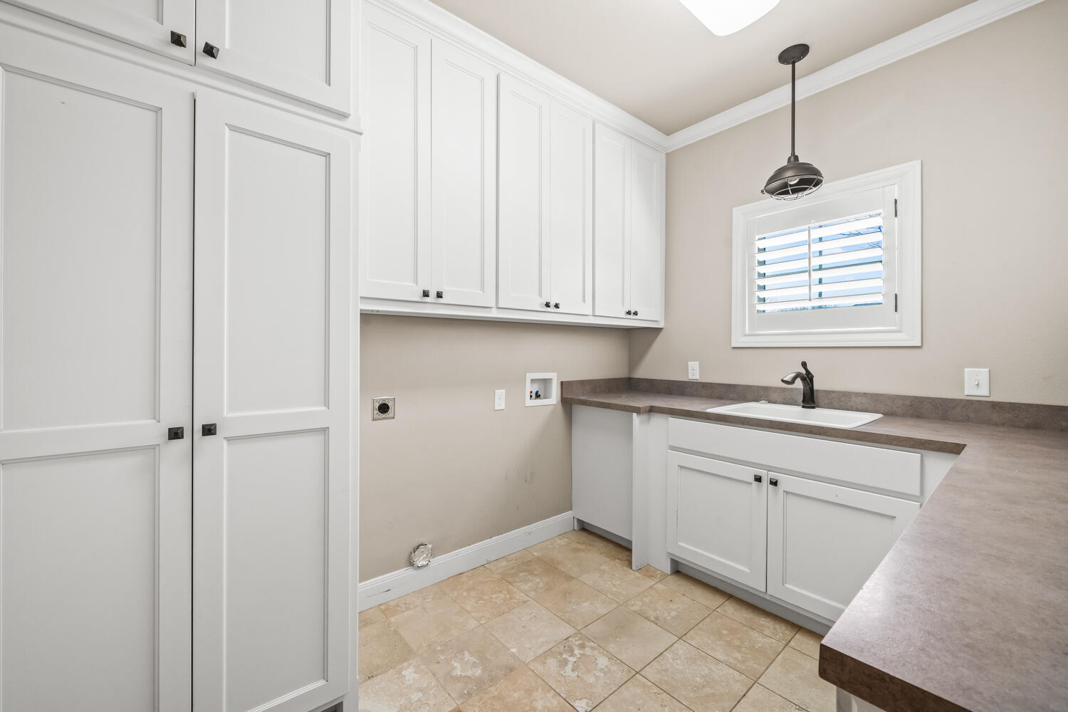1405 11th Place Shallowater, TX 79363 - Photo 59 of 81 1405 11th Pl Shallowater-17