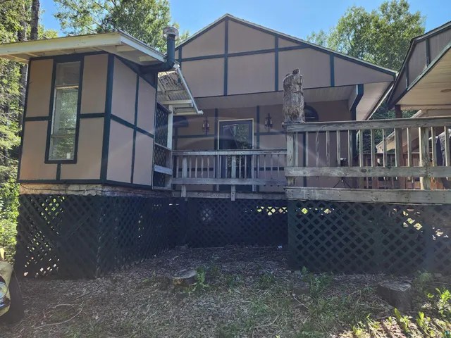 $249,000 | 117 Tower Road, Hovland, MN 55606