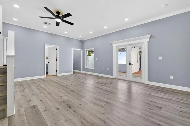 $5,000 | 2835 West Shelton Avenue, Tampa, FL 33611