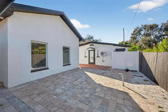 $5,000 | 2835 West Shelton Avenue, Tampa, FL 33611