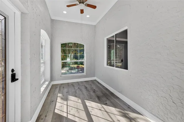 $5,000 | 2835 West Shelton Avenue, Tampa, FL 33611