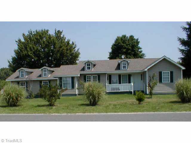 10097 Hampton Road Lexington, NC 27295 - Photo 1 of 9 Exterior Front.