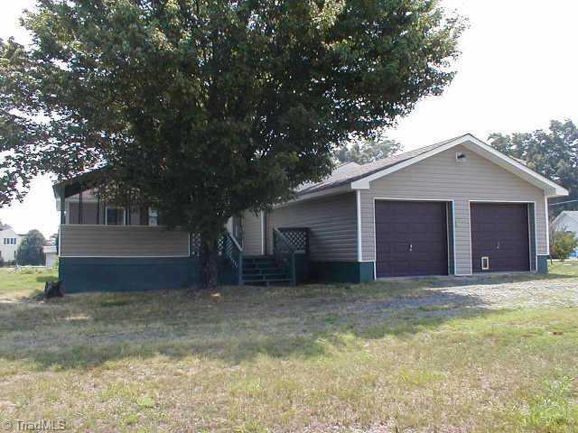 10097 Hampton Road Lexington, NC 27295 - Photo 2 of 9 Other.