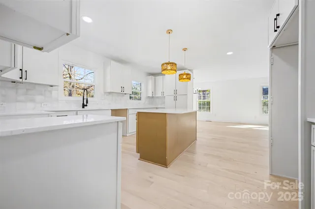 $450,000 | 211 Ole Simpson Place, Catawba, SC 29704