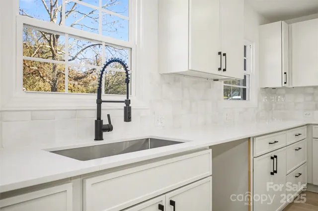 $450,000 | 211 Ole Simpson Place, Catawba, SC 29704