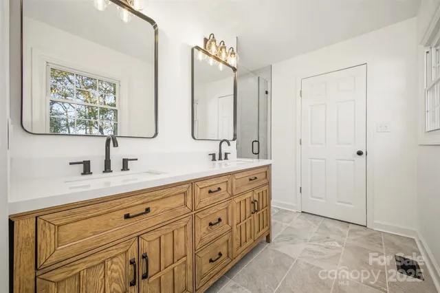 $450,000 | 211 Ole Simpson Place, Catawba, SC 29704