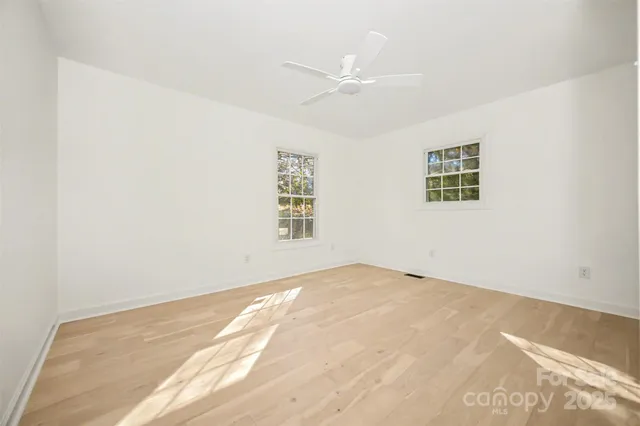 $450,000 | 211 Ole Simpson Place, Catawba, SC 29704