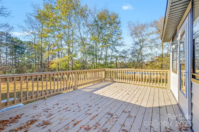 $450,000 | 211 Ole Simpson Place, Catawba, SC 29704