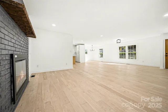 $450,000 | 211 Ole Simpson Place, Catawba, SC 29704