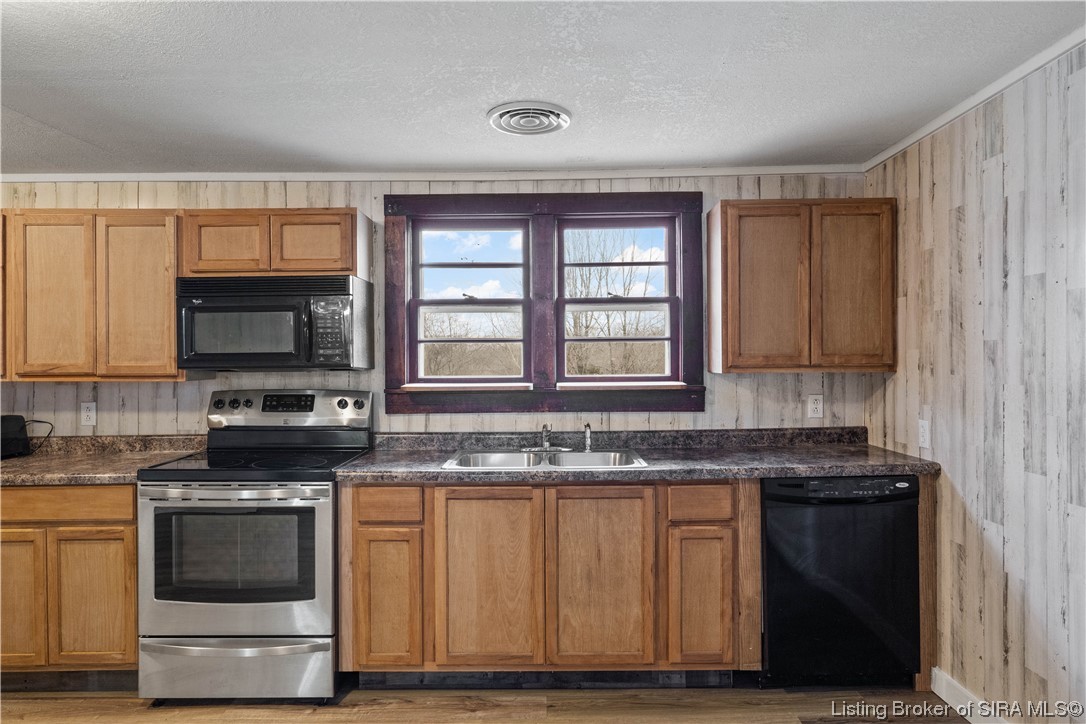 3302 North Brownstown Road English, IN 47118 - Photo 6 of 44 Gallery Image 6