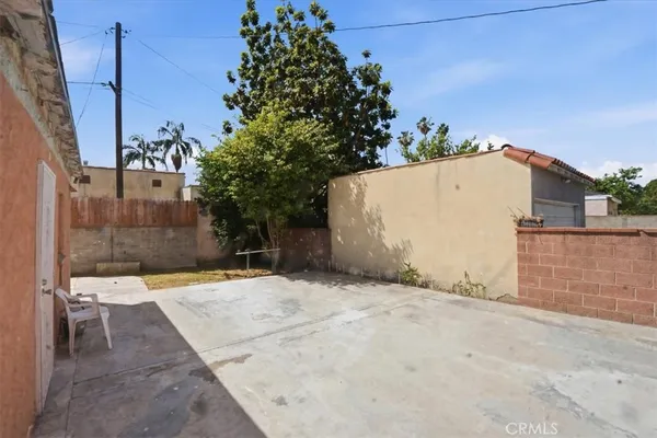 $750,000 | 4020 East 61st Street, Huntington Park, CA 90255