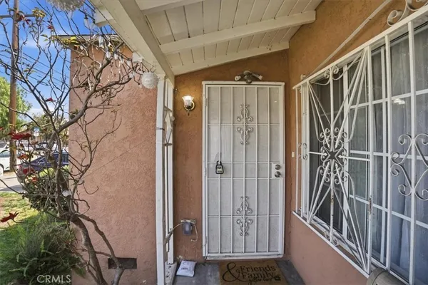 $750,000 | 4020 East 61st Street, Huntington Park, CA 90255