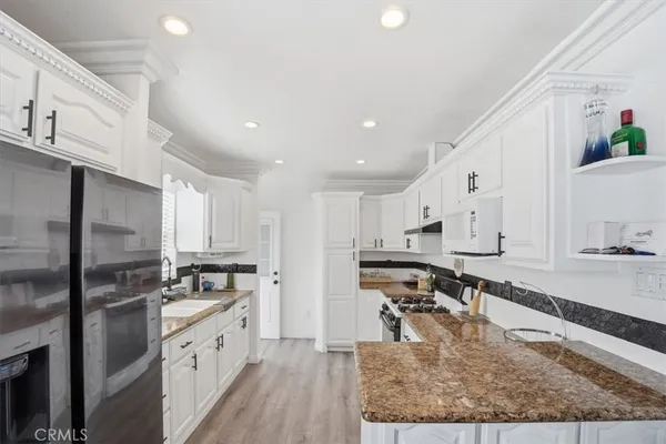 $750,000 | 4020 East 61st Street, Huntington Park, CA 90255