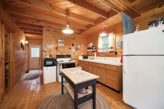 $250,000 | 5680 East Shores Drive, Free Soil, MI 49411