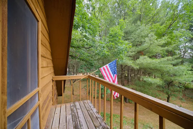 $250,000 | 5680 East Shores Drive, Free Soil, MI 49411