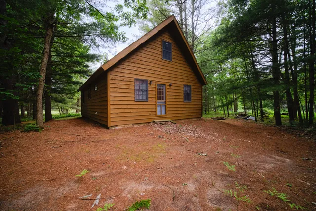 $250,000 | 5680 East Shores Drive, Free Soil, MI 49411