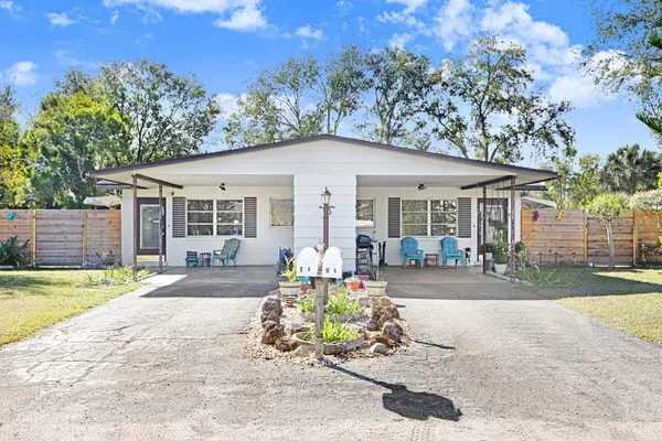 $375,000 | 4434 19th St Circle West, Unit A&B, Bradenton, FL 34207