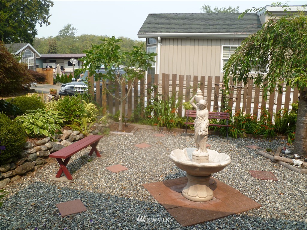 5001 Bay Road, Unit D131 Birch Bay, WA 98230 - Photo 2 of 19
