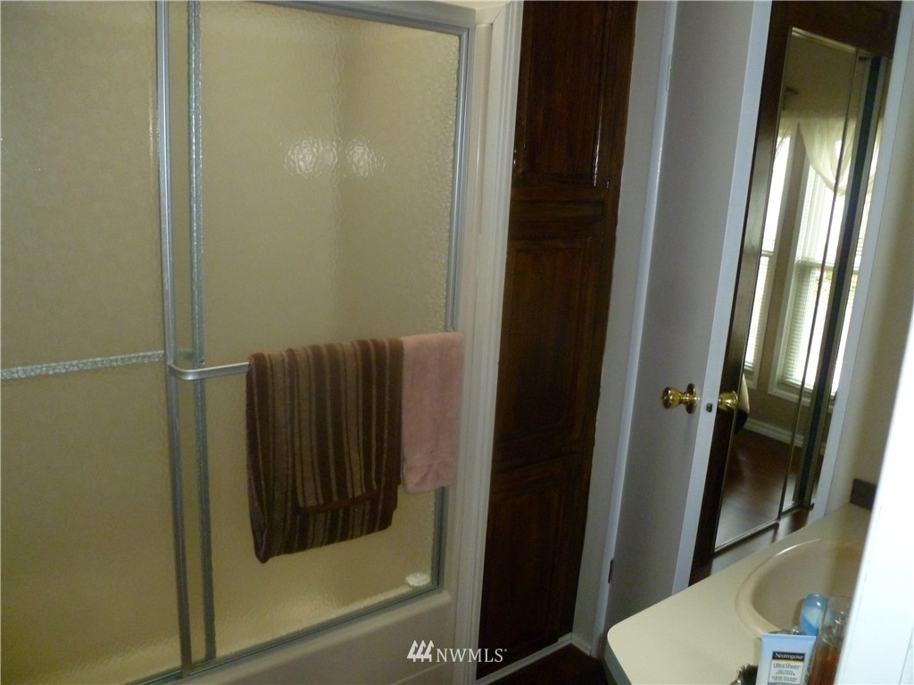 5001 Bay Road, Unit D131 Birch Bay, WA 98230 - Photo 12 of 19