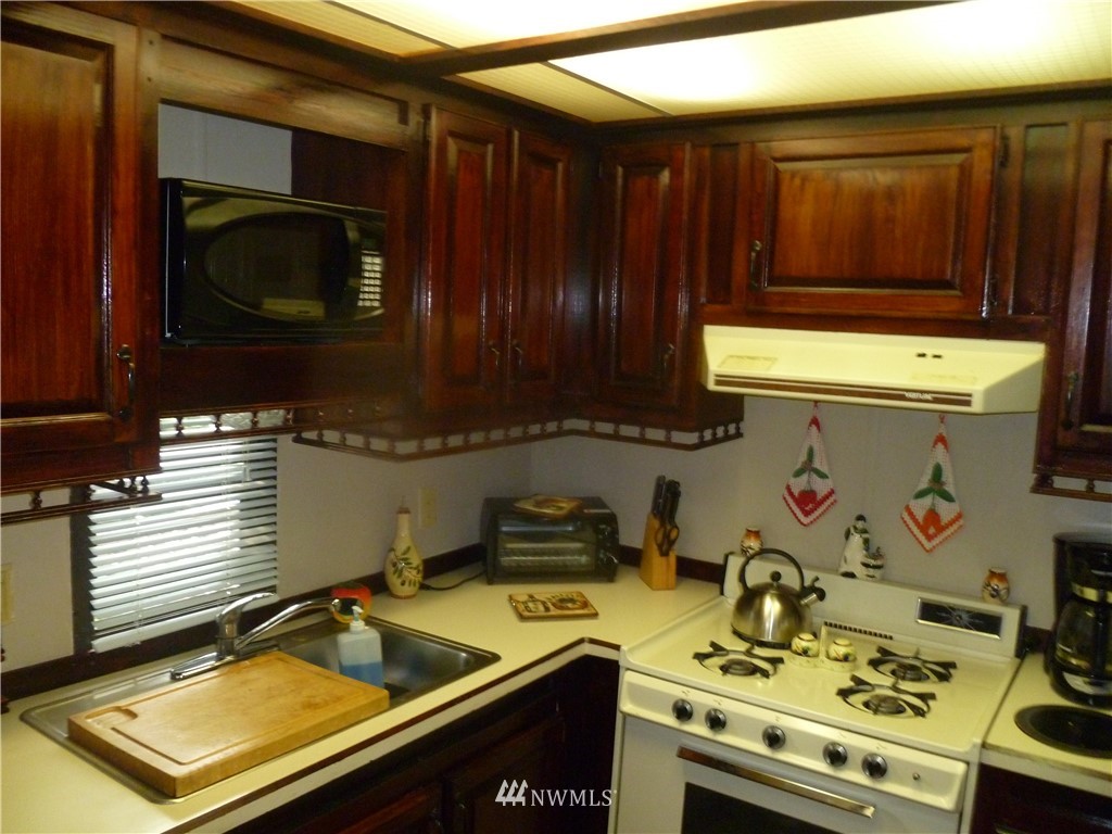 5001 Bay Road, Unit D131 Birch Bay, WA 98230 - Photo 14 of 19