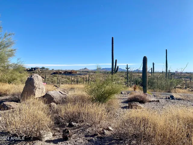 $324,000 | 8828 East Red Lawrence Drive, Unit 33, Scottsdale, AZ 85262