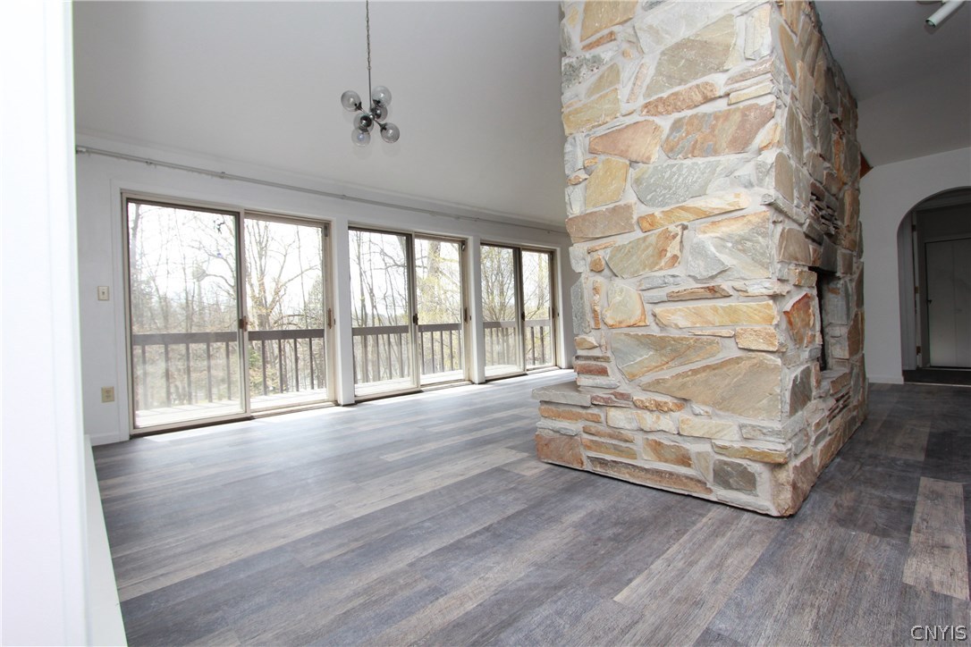 323 East River Road Oswego, NY 13126 - Photo 12 of 20