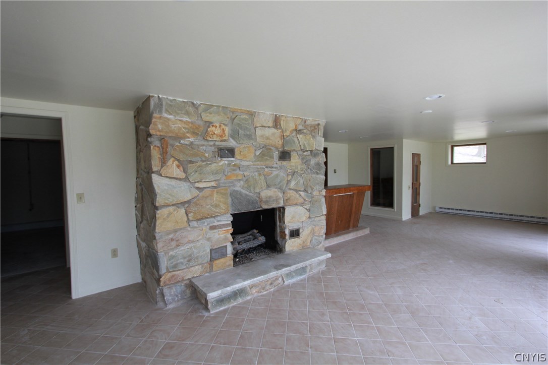 323 East River Road Oswego, NY 13126 - Photo 15 of 20