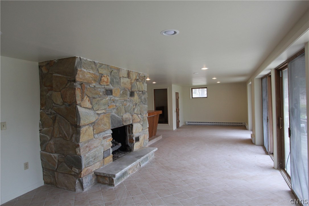 323 East River Road Oswego, NY 13126 - Photo 16 of 20