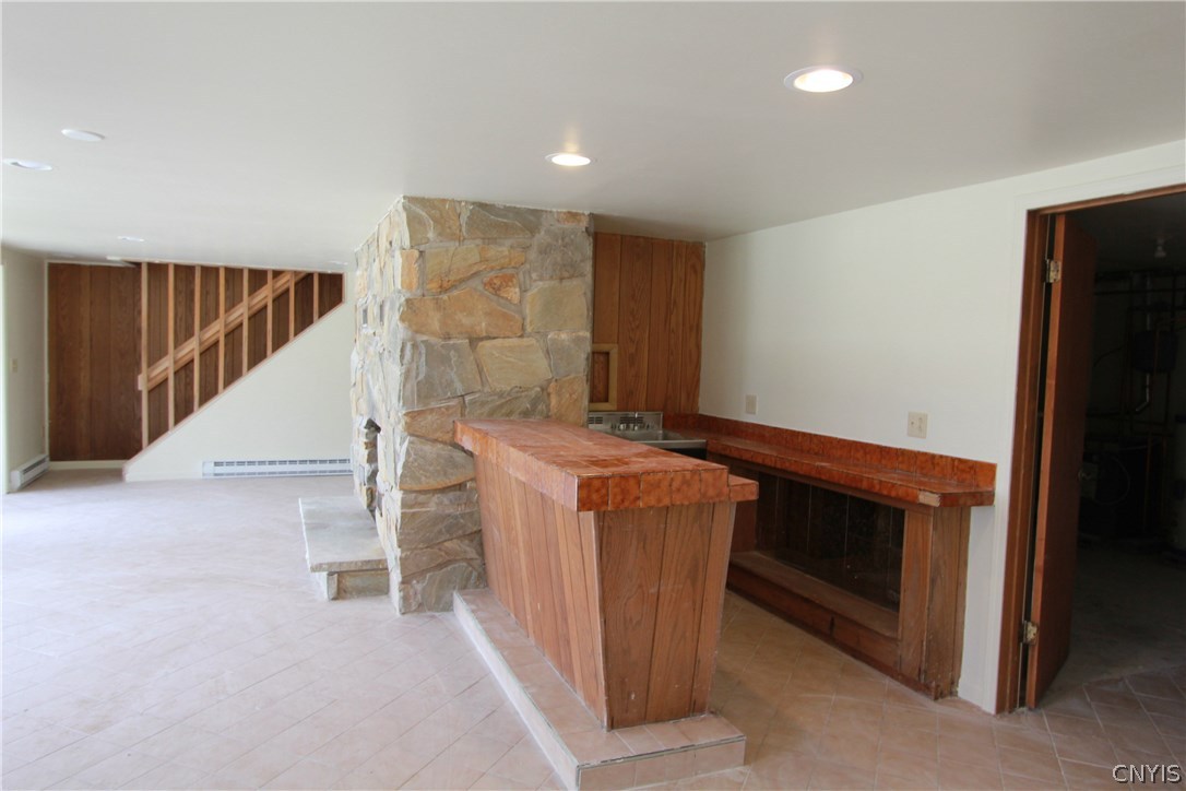 323 East River Road Oswego, NY 13126 - Photo 17 of 20