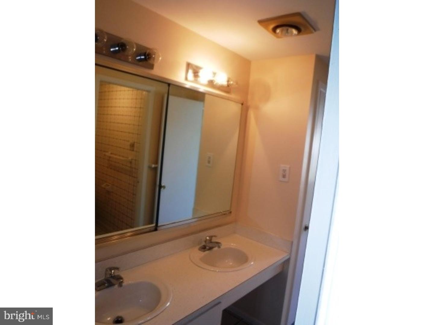 24 Rutledge Place Willingboro, NJ 08046 - Photo 13 of 16