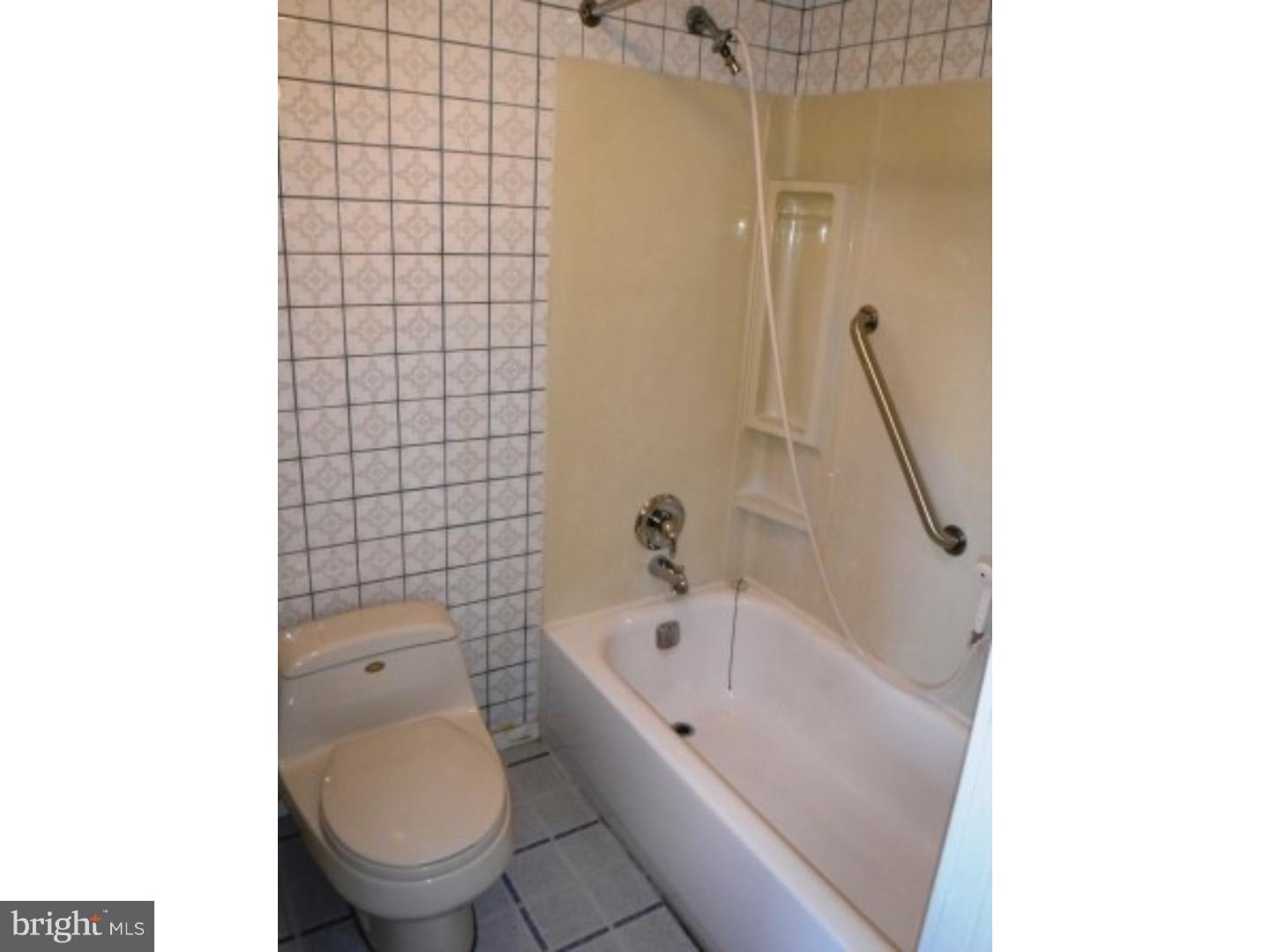 24 Rutledge Place Willingboro, NJ 08046 - Photo 14 of 16