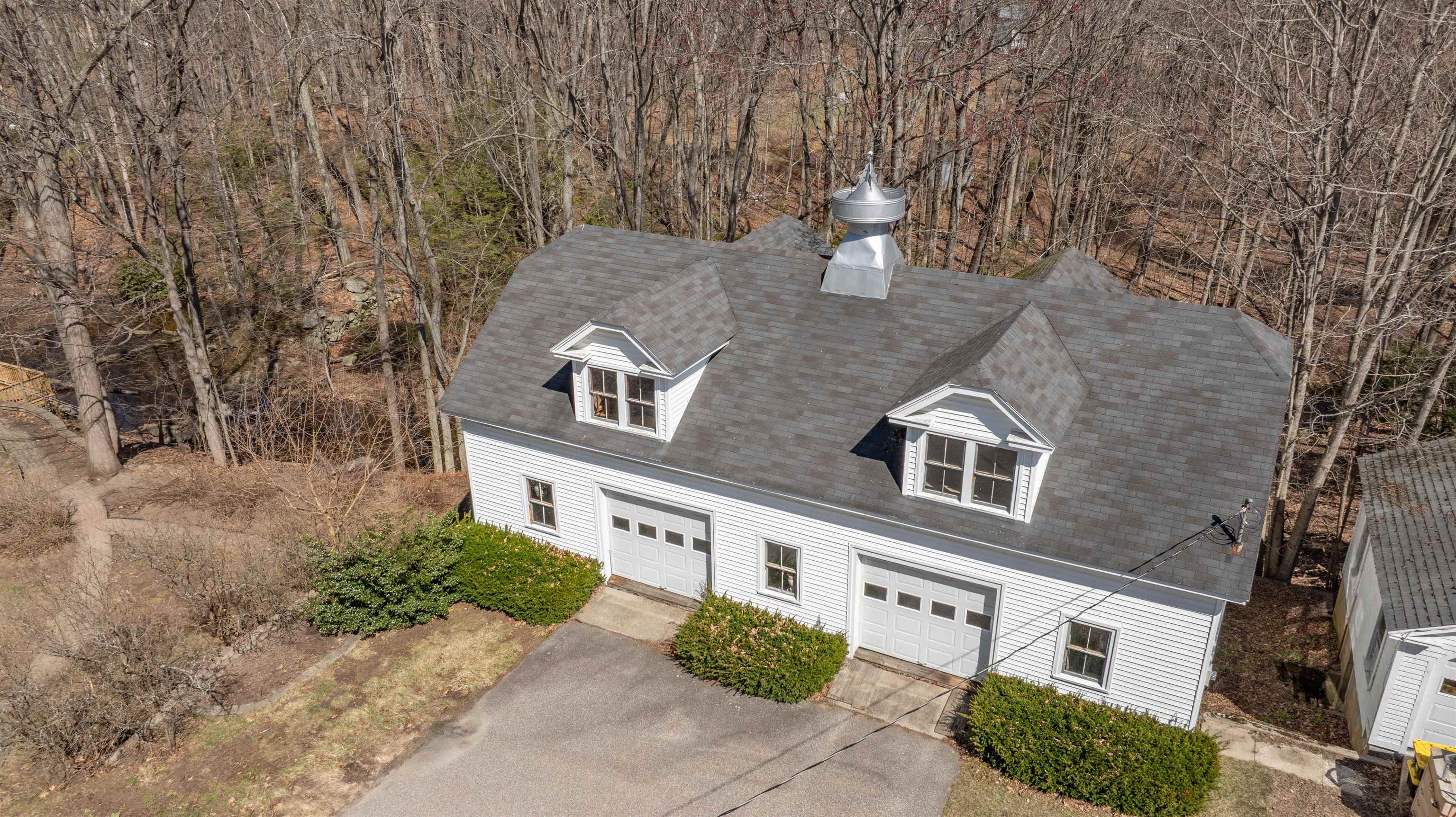 226 Amesbury Road Kensington, NH 03833 - Photo 8 of 59