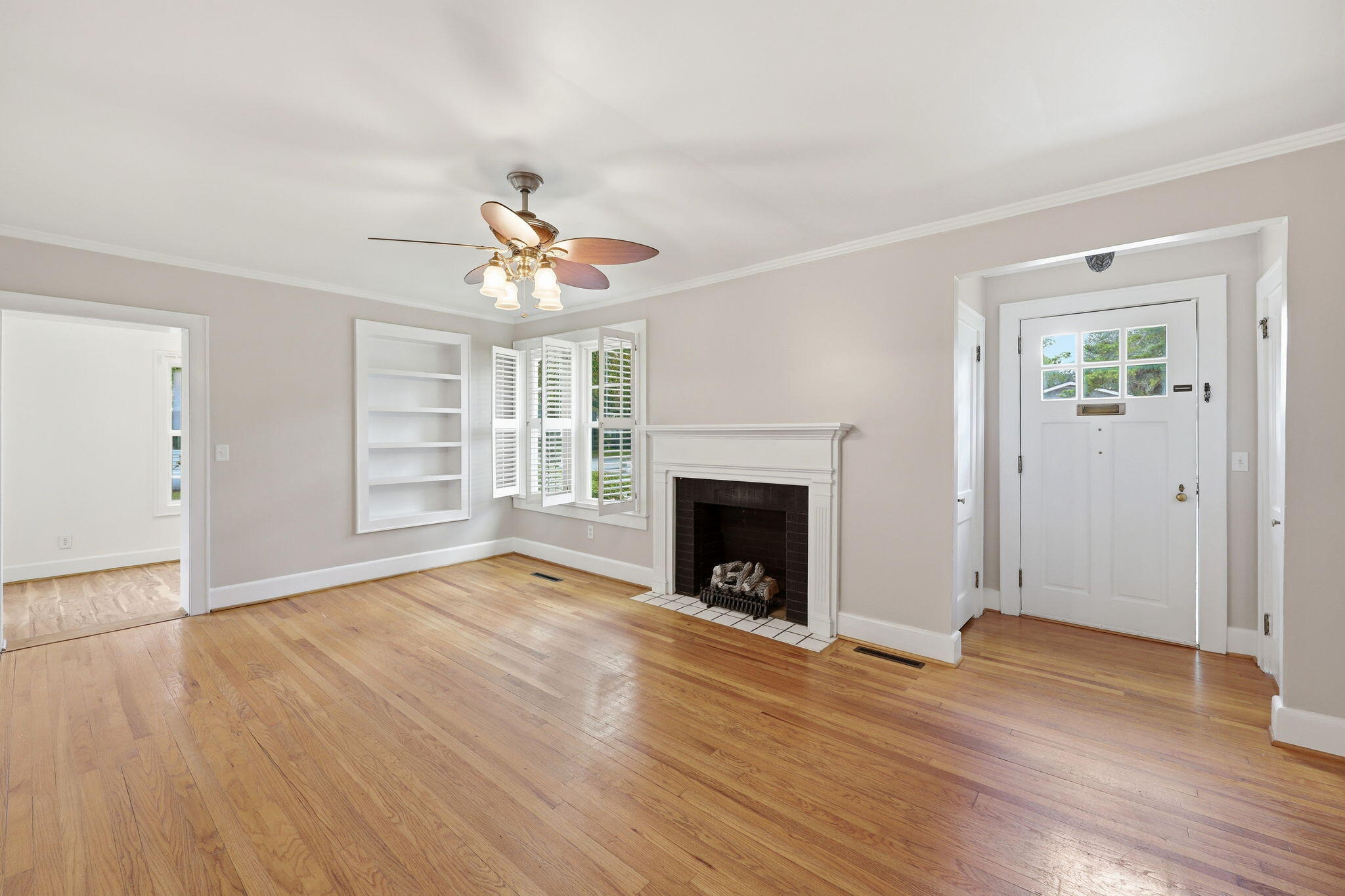 316 Klein Street Walterboro, SC 29488 - Photo 4 of 45 4-web-or-mls-470A6226