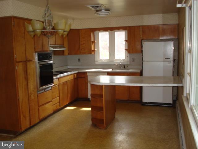2555 Baker Road York, PA 17408 - Photo 2 of 10 Gallery Image 2