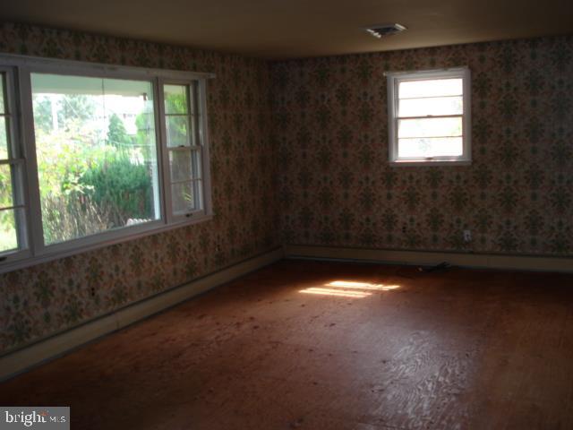 2555 Baker Road York, PA 17408 - Photo 3 of 10 Gallery Image 3