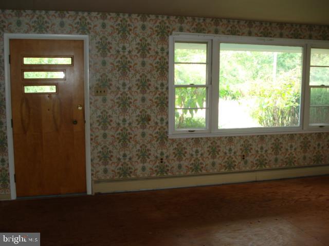 2555 Baker Road York, PA 17408 - Photo 4 of 10 Gallery Image 4