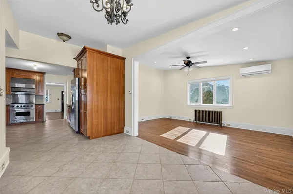 $5,400 | 35 Birch Street, Locust Valley, NY 11560