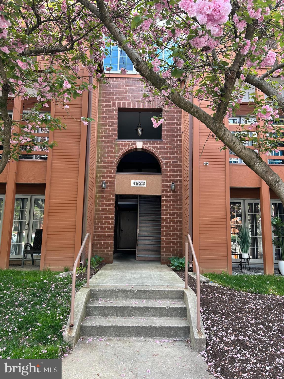 4922 Columbia Road, Unit 7 91 Columbia, MD 21044 - Photo 1 of 19