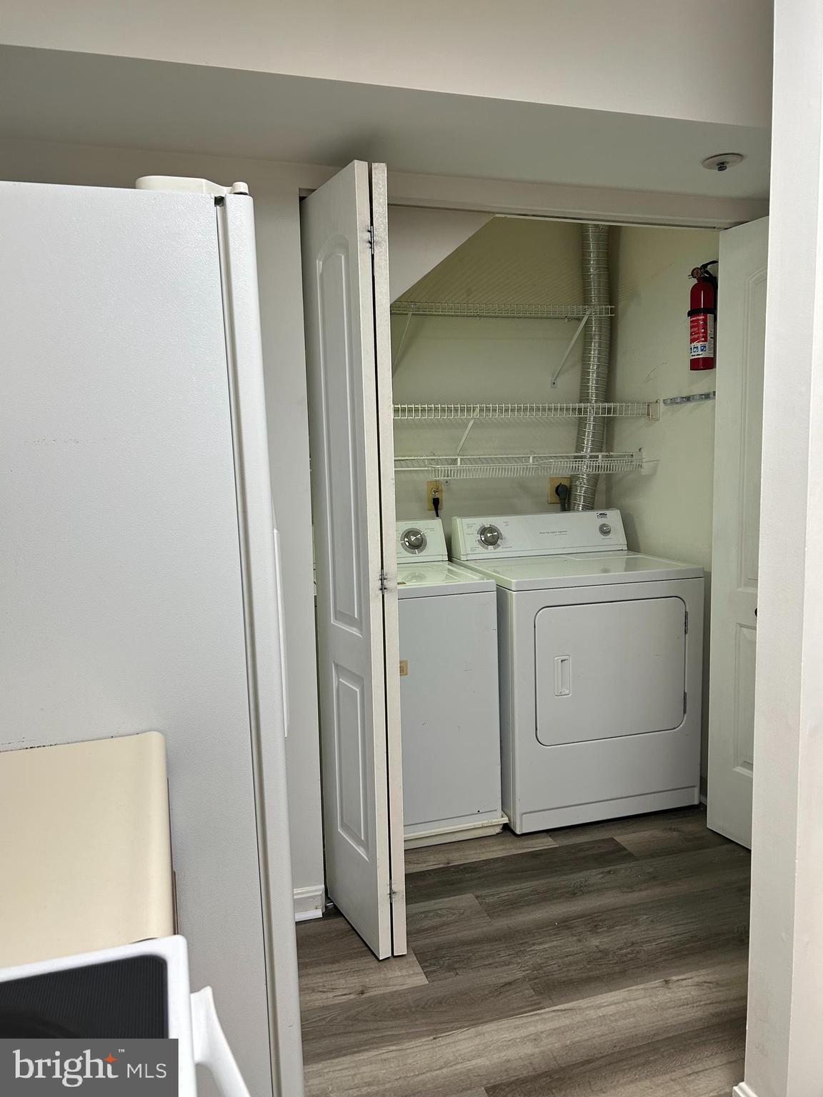 4922 Columbia Road, Unit 7 91 Columbia, MD 21044 - Photo 9 of 19 Laundry door (open)