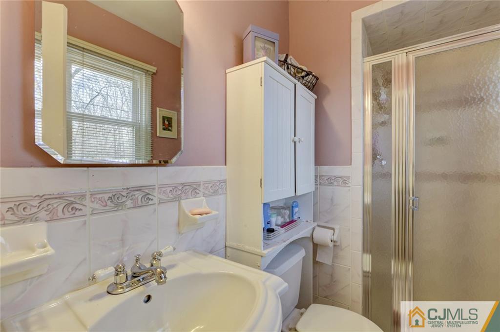 10 Churchill Road East Brunswick, NJ 08816 - Photo 13 of 21 Gallery Image 13
