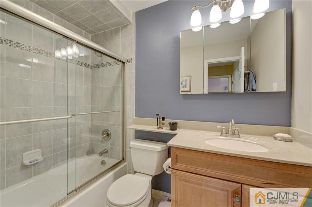 10 Churchill Road East Brunswick, NJ 08816 - Photo 17 of 21 Gallery Image 17
