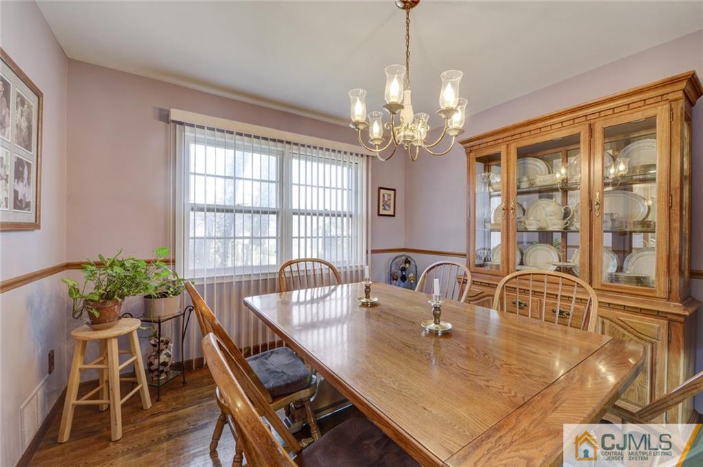 10 Churchill Road East Brunswick, NJ 08816 - Photo 4 of 21 Gallery Image 4
