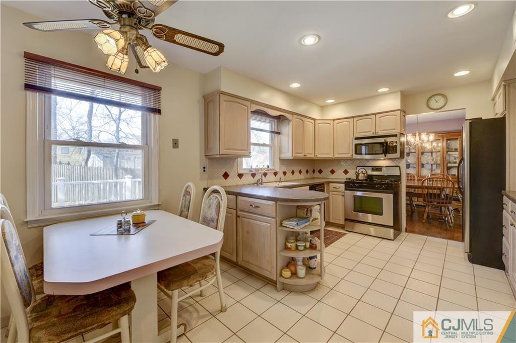 10 Churchill Road East Brunswick, NJ 08816 - Photo 8 of 21 Gallery Image 8