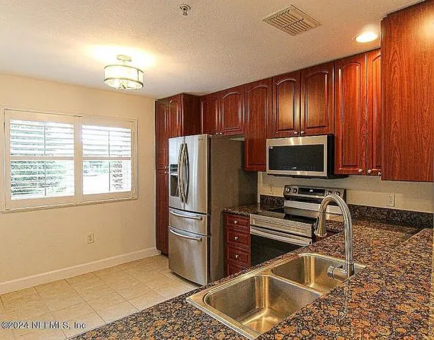$250,000 | 9745 Touchton Road, Unit 1930, Jacksonville, FL 32202