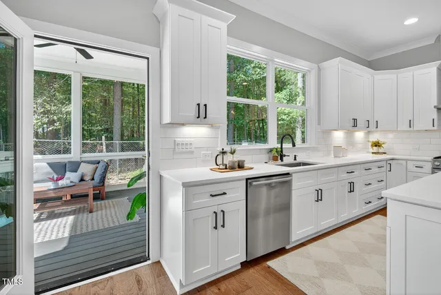 $850,000 | 107 Hillcrest Avenue, Unit C & D, Carrboro, NC 27510