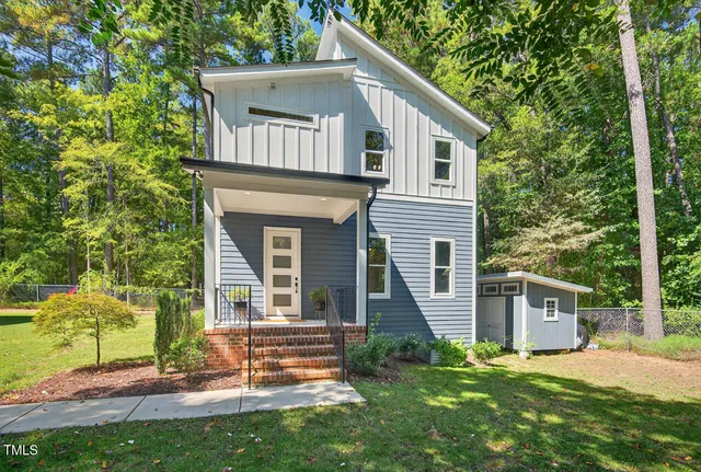 $850,000 | 107 Hillcrest Avenue, Unit C & D, Carrboro, NC 27510