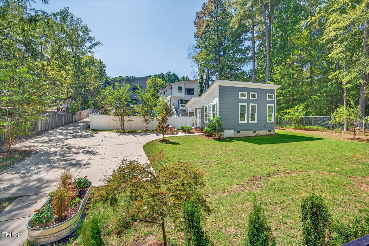 107 Hillcrest Avenue, Unit C & D Carrboro, NC 27510 - Photo 38 of 61 77